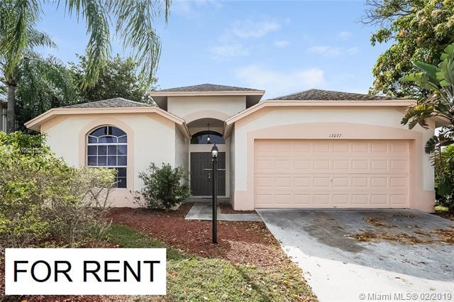 13077 Meadowbreeze Dr - Photo 1