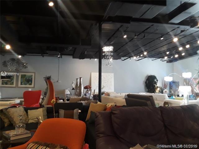 1512 4th Ave - Photo 1