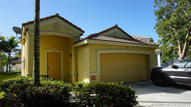 907 Golden Cane Dr - Photo 1