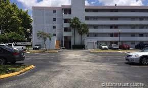 9170 Fontainebleau Blvd - Photo 1