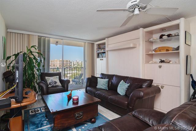 1009 Ocean Blvd - Photo 1