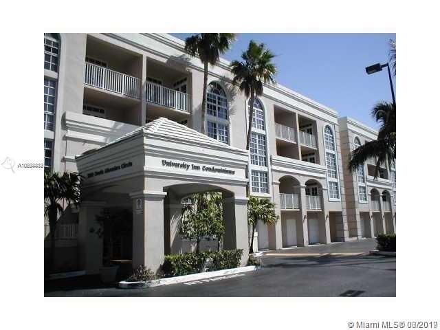 1280 Alhambra Cir - Photo 1