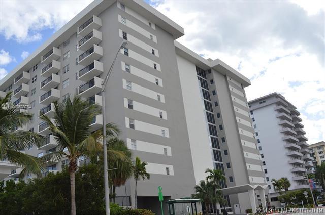 9273 Collins Ave - Photo 1