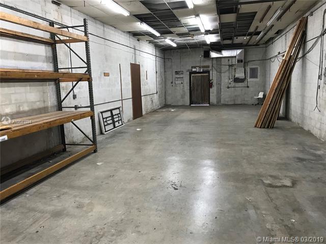 1119 Flagler St - Photo 1