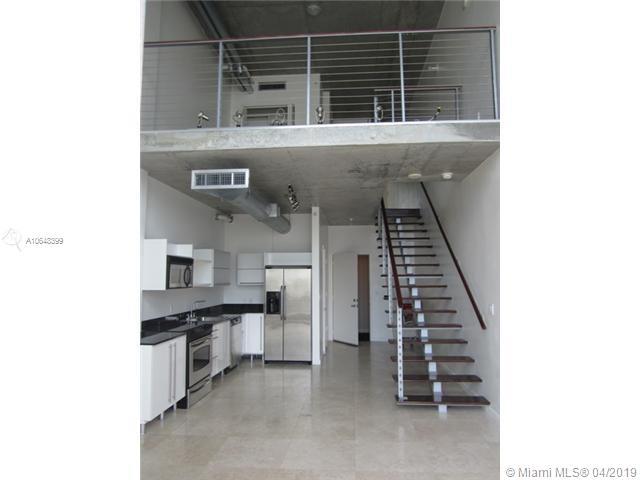 690 1st Ct - Photo 1