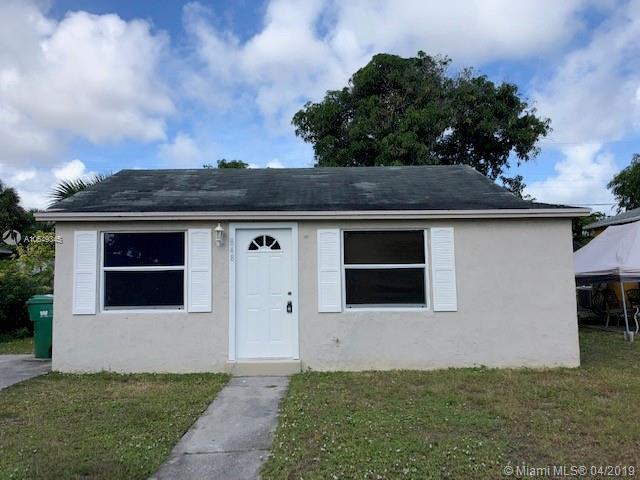848 2nd St - Photo 1