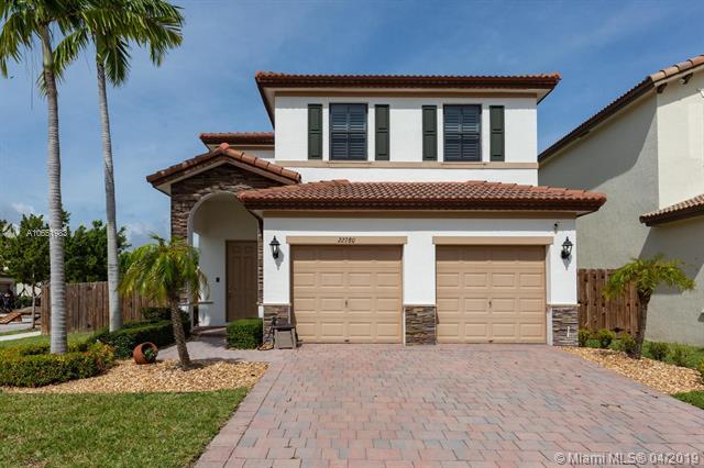 22780 92 CT - Photo 1