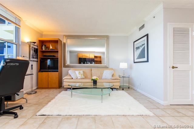 2501 Ocean Dr - Photo 1