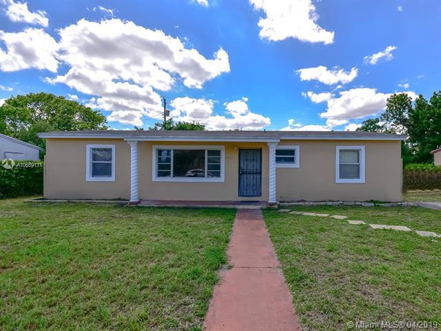 15920 27th Ct - Photo 1