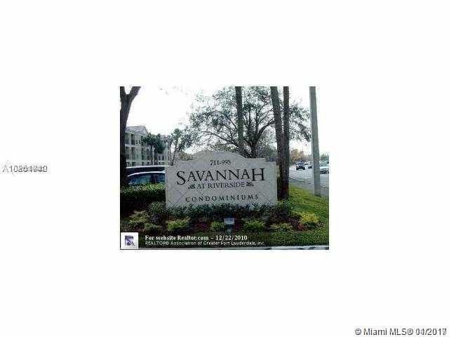977 Riverside Dr - Photo 1