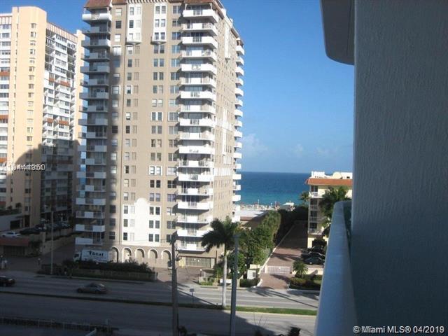 1945 Ocean Dr - Photo 1