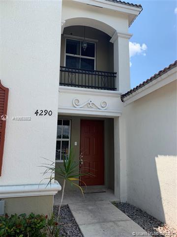 4290 9th St - Photo 1