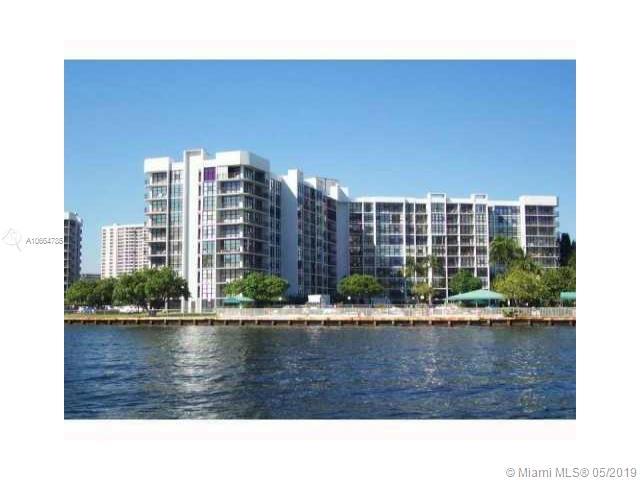 1000 Parkview Dr - Photo 1