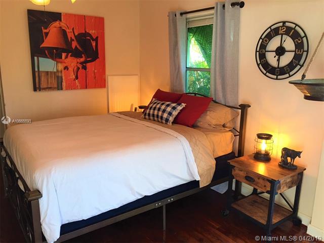 403 12th St - Photo 1