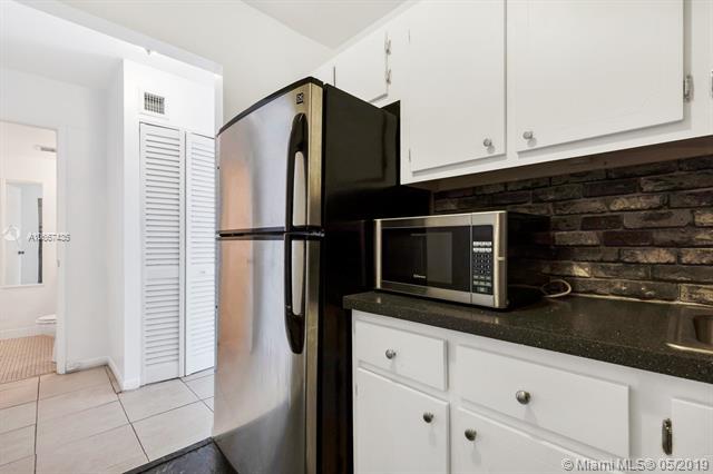 4043 16th St - Photo 1