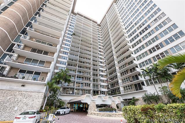 2030 Ocean Dr - Photo 1