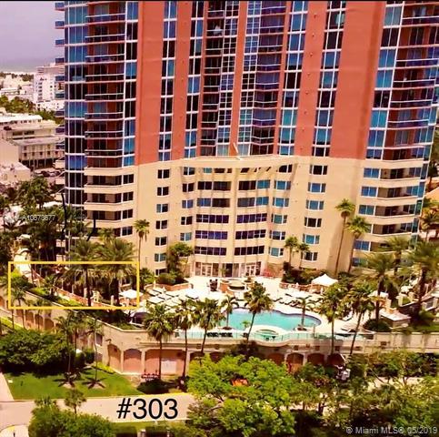 300 Pointe Dr - Photo 1