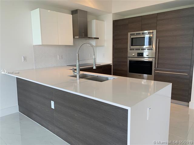 301 Altara Ave - Photo 1
