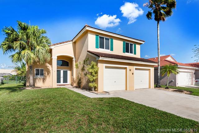 815 165th Ave - Photo 1