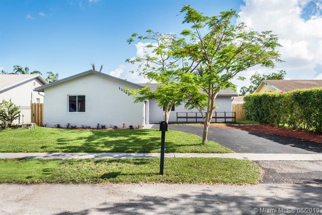 11145 27TH PL - Photo 1