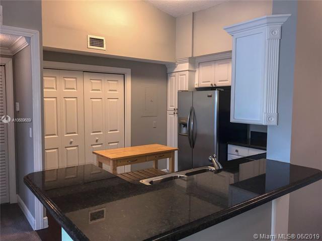6928 39th St - Photo 1