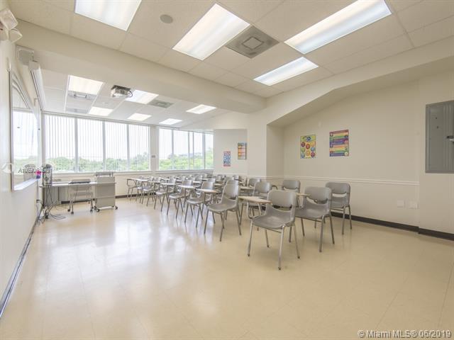 10115 107th Ct - Photo 1