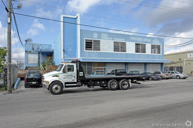6220 37th Ave - Photo 1