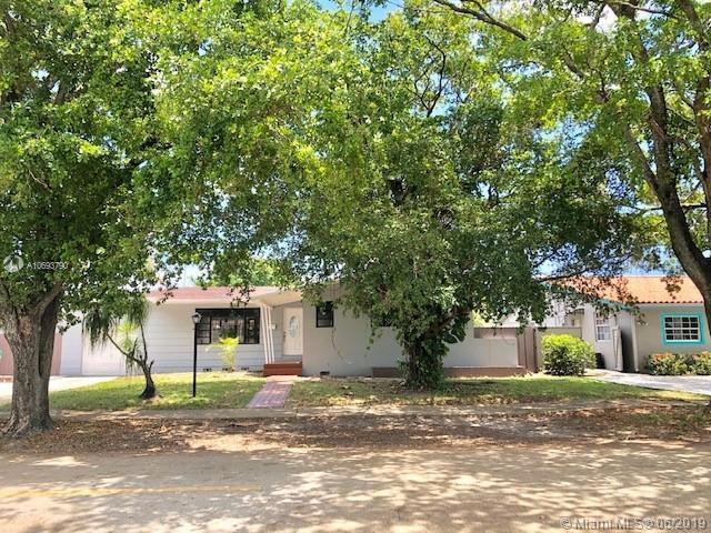 1425 82nd Pl - Photo 1