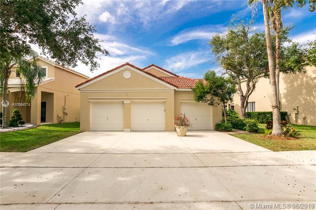 1330 Camellia Circle - Photo 1