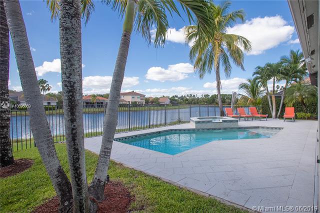 1157 Camellia Cir - Photo 1