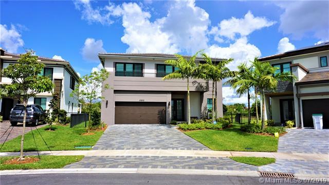 10975 Windward St - Photo 1