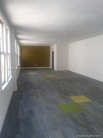 421 Washington Ave - Photo 1