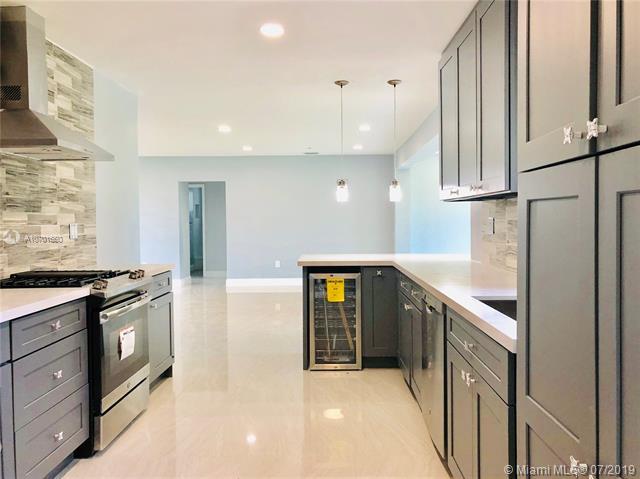 9040 51st St - Photo 1