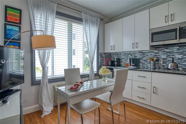3710 Collins Ave - Photo 1