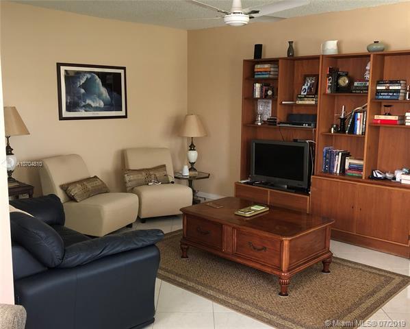 239 Dorset F - Photo 1