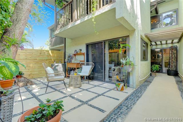 3213 Bird Ave - Photo 1