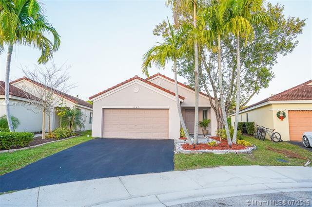 1367 Plumosa Way - Photo 1