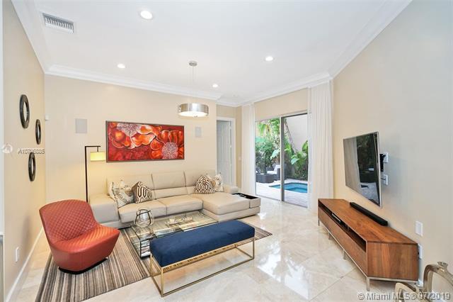 1529 Shoreline Way - Photo 1