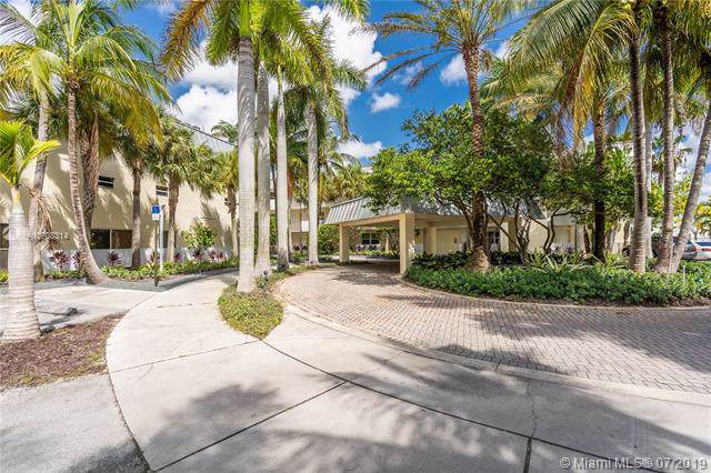 8950 69th Ct - Photo 1