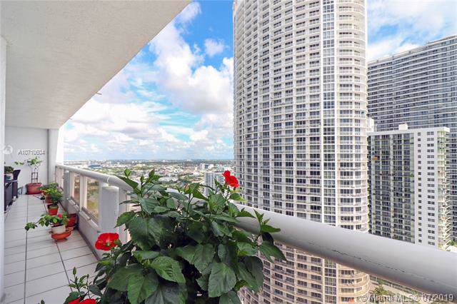 1717 Bayshore Dr - Photo 1