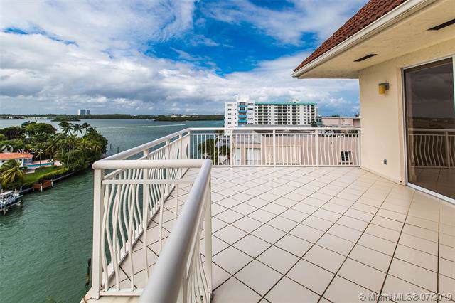 10140 Bay Harbor Dr - Photo 1