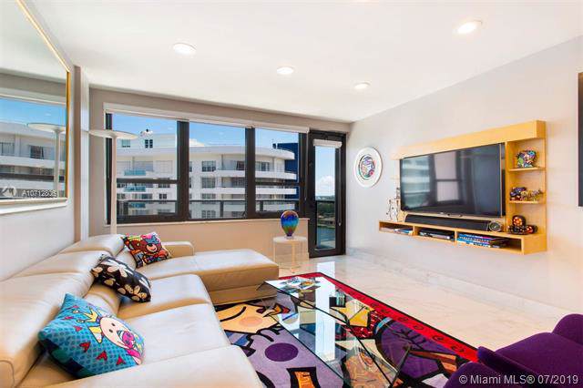 5225 Collins Ave - Photo 1