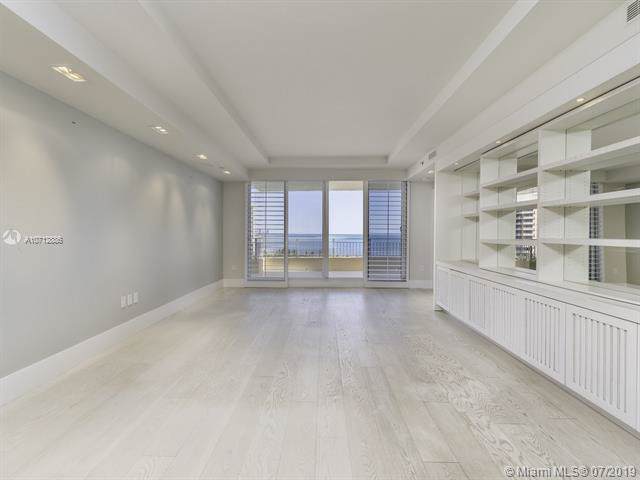 799 Crandon Blvd - Photo 1