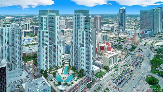 244 Biscayne Blvd - Photo 1