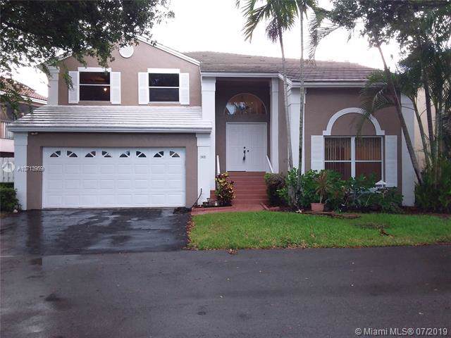 901 97th Ave - Photo 1