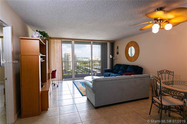 2030 Ocean Dr - Photo 1