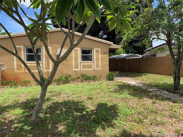 1421 69 Way - Photo 1