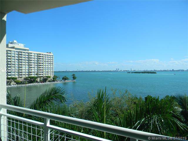 2000 Bayshore - Photo 1