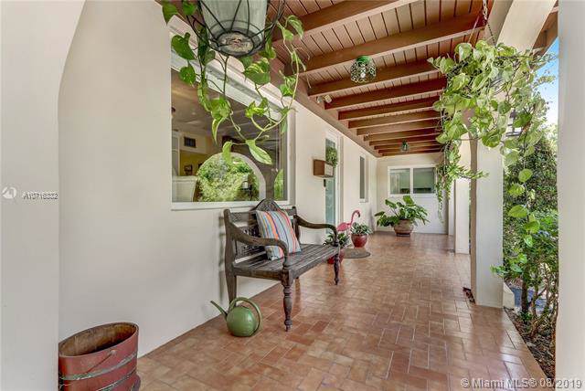 5990 47th St - Photo 1