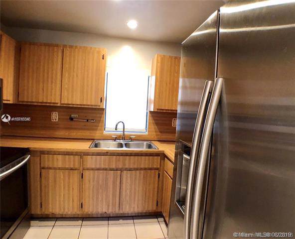 11801 18th St - Photo 1